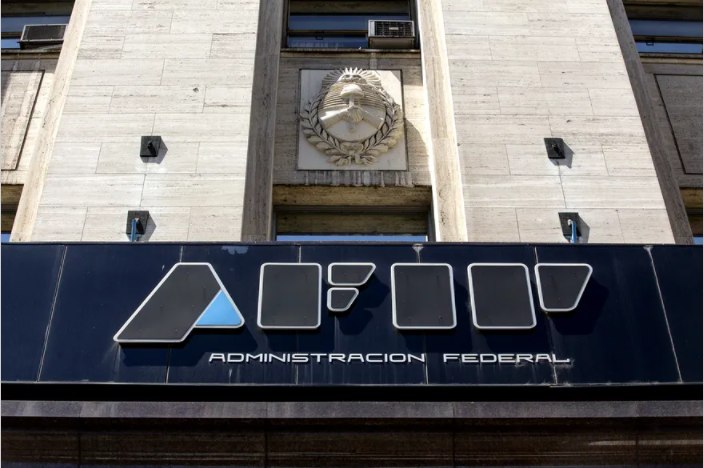 Prensa. Suman controles para cortar la evasión y dar señales al Fondo (La Nación 21.2.2022) Prensa. Suman controles para cortar la evasión y dar señales al Fondo (La Nación 21.2.2022)