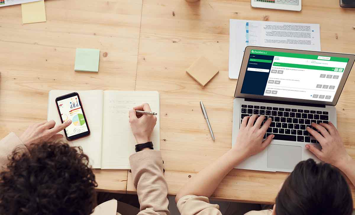 ¿Cómo tomar decisiones con base en información confiable? ¿Cómo tomar decisiones con base en información confiable?