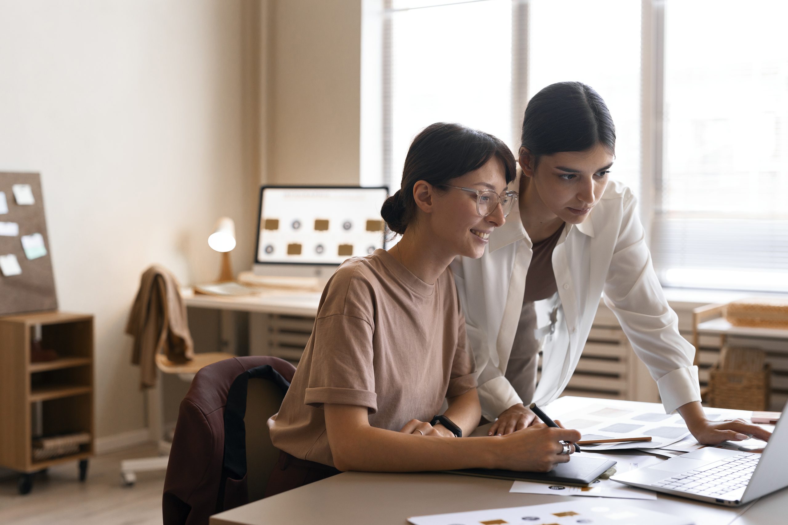 El lugar de las mujeres en el mundo laboral: ¿una deuda en la gestión de las empresas? El lugar de las mujeres en el mundo laboral: ¿una deuda en la gestión de las empresas?
