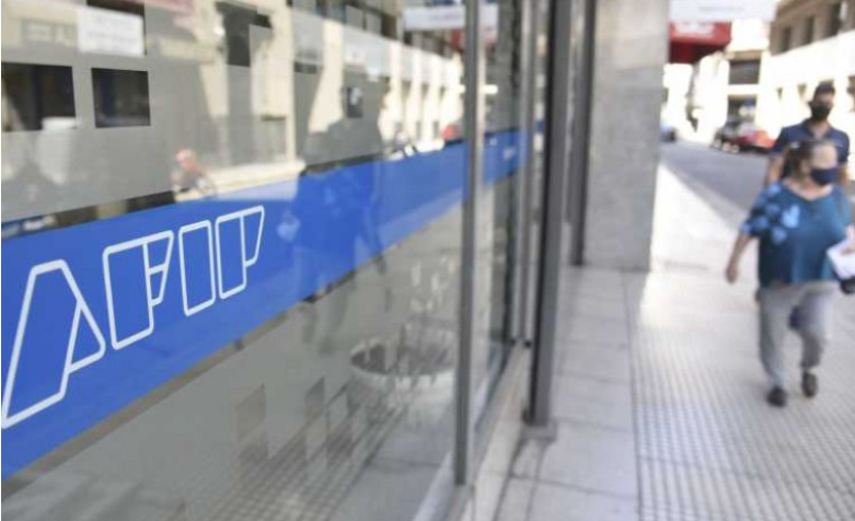 Prensa | Dólar MEP, el punto débil del plan de pagos que lanzó la AFIP (NA, 22.5.2023)