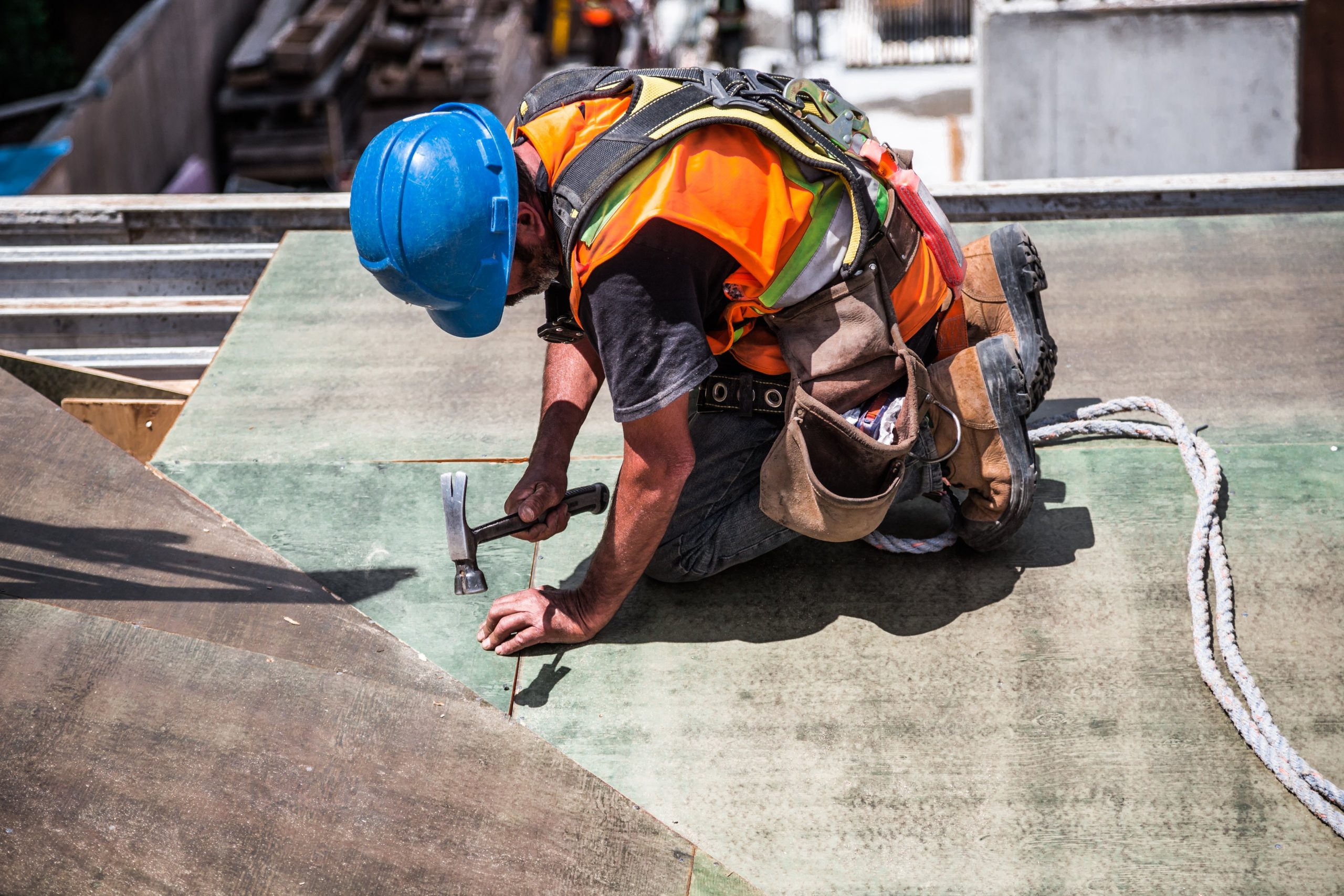 Sectores de construcción y manufactura entre los que más emplean la automatización de labores