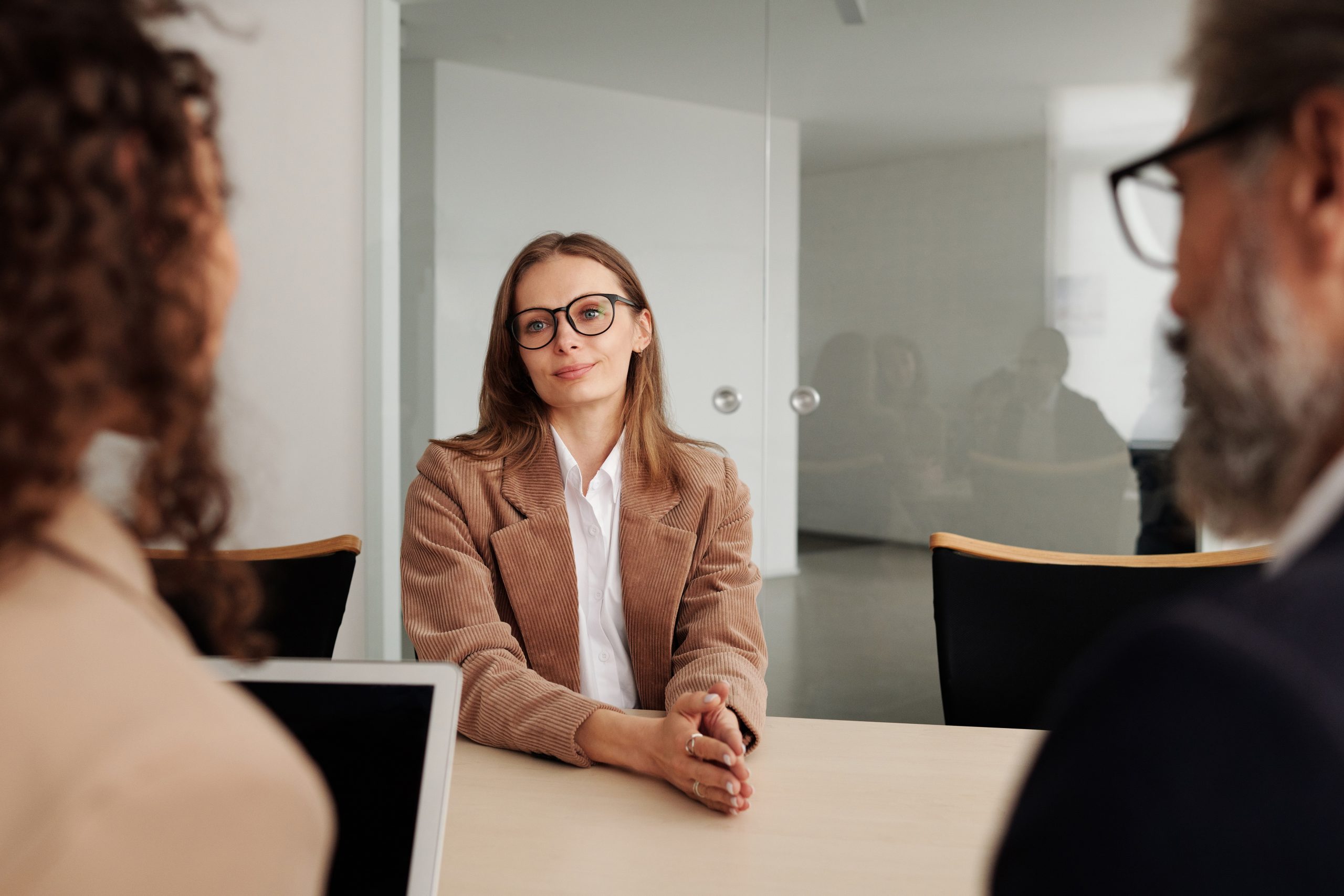 Todos los empleadores deberán reportar sus vacantes al Servicio Público de Empleo Todos los empleadores deberán reportar sus vacantes al Servicio Público de Empleo