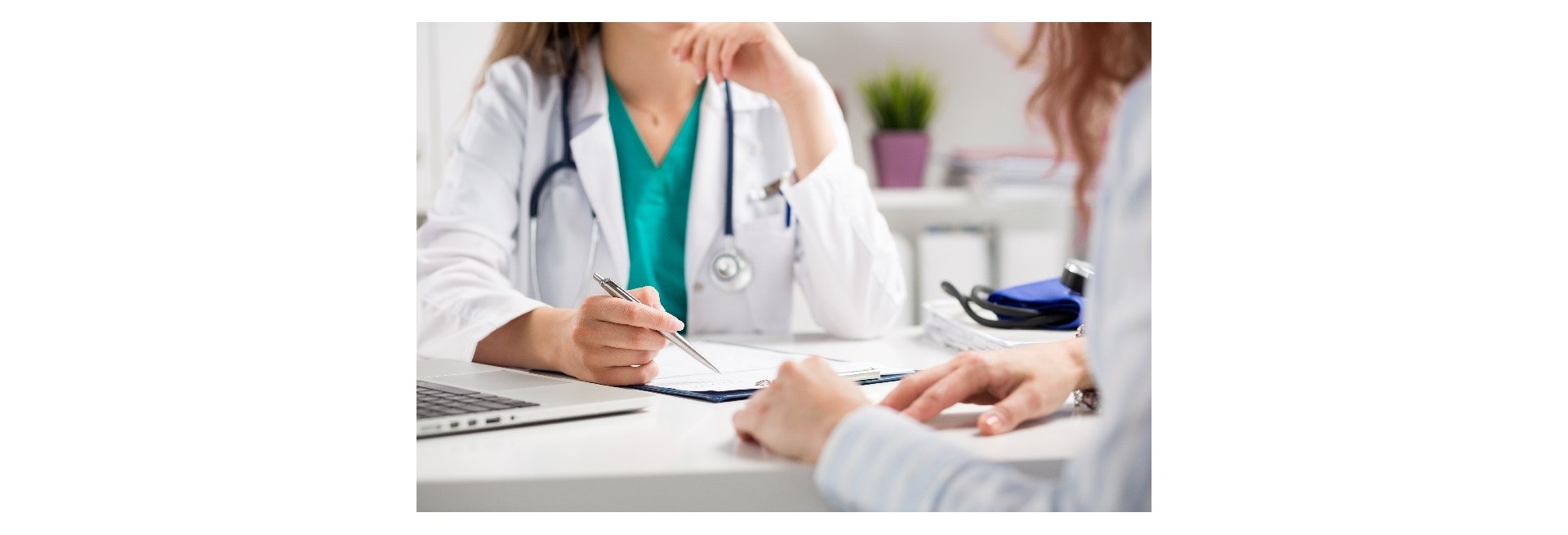 ¿Tienen los abogados y los médicos la obligación de cumplir con la normativa sobre protección de datos?