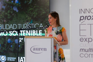 El 61% de los destinos turísticos españoles ya detecta problemas con la vivienda de uso turístico, y el 40% actúa para regularla