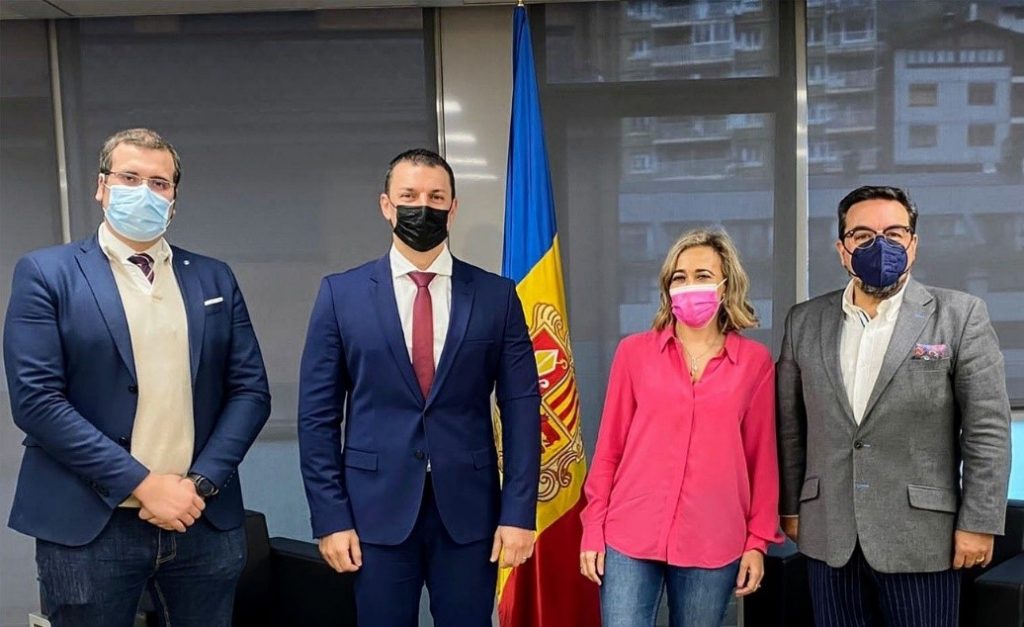 Noticias Noticias