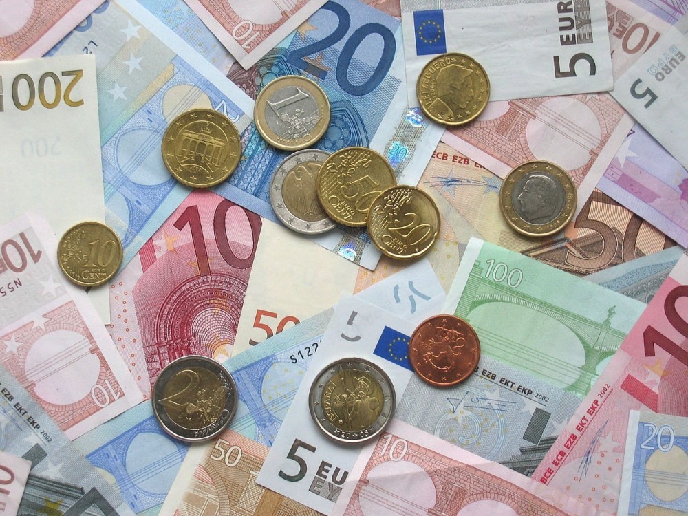 Geld lenen van de bv